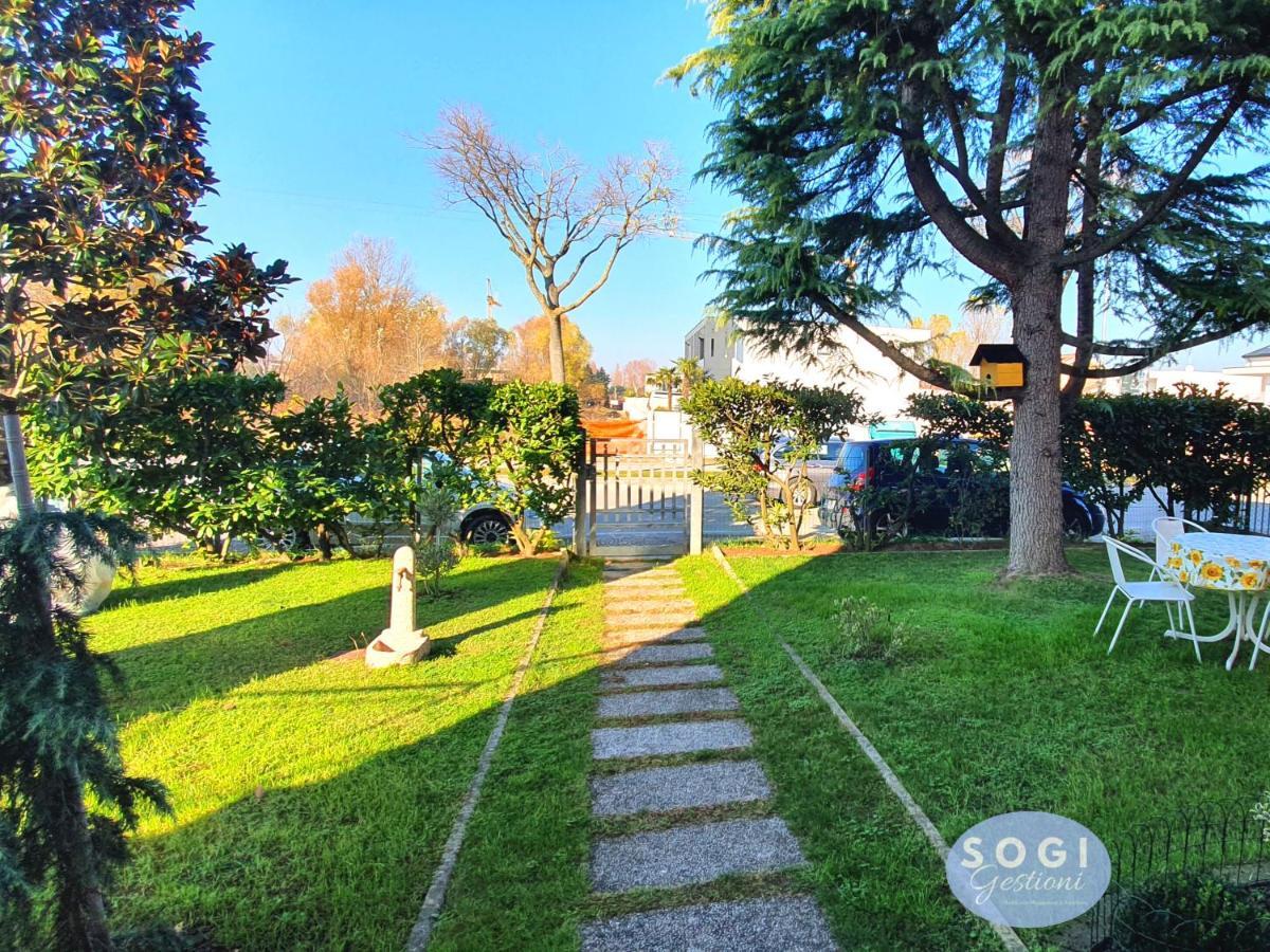Casa Sbrindoli Apartment Lido di Jesolo Luaran gambar